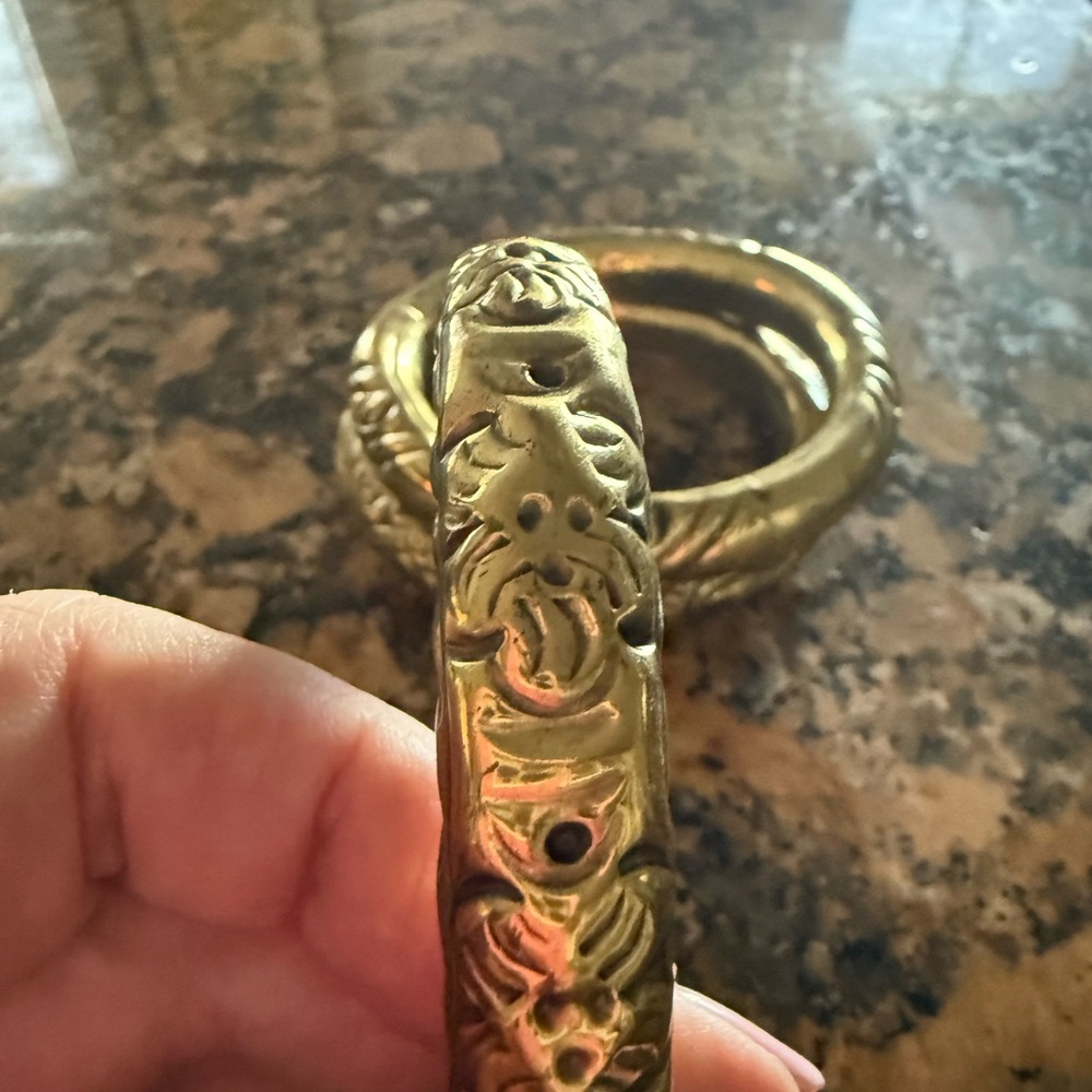 Antique-Style Gold Floral Engraved Bangle Bracelet Set - Women - Picture 2 of 4
